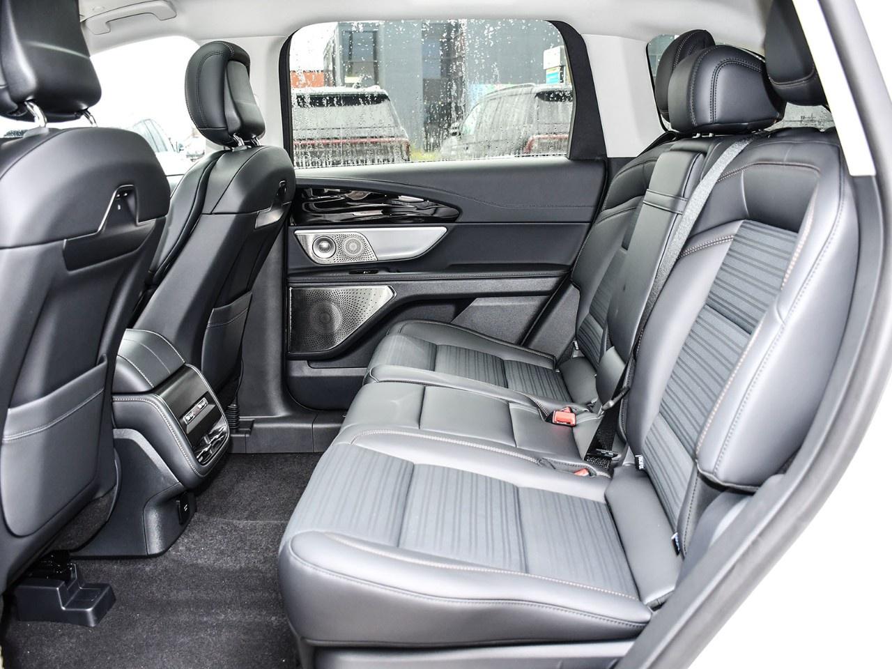 2026 Lincoln Nautilus Reserve AWD Photo