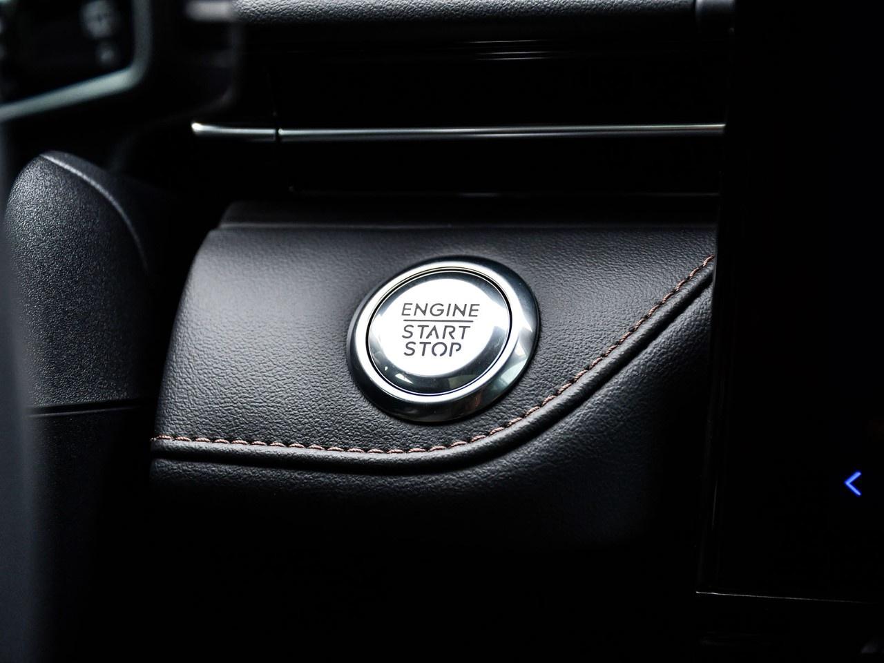 2026 Lincoln Nautilus Reserve AWD Photo