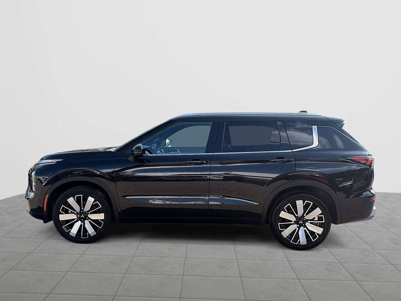 2025 Mitsubishi Outlander HEADS UP|LEATHER|APPLE CARPLAY|SUNROOF Photo4