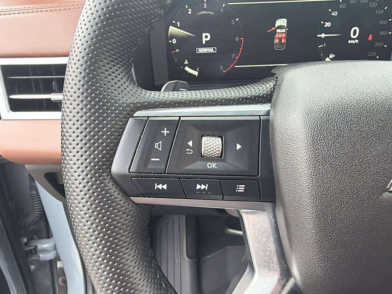 2025 Mitsubishi Outlander APPLE CRAPLAY|BROWN LEATHER Photo