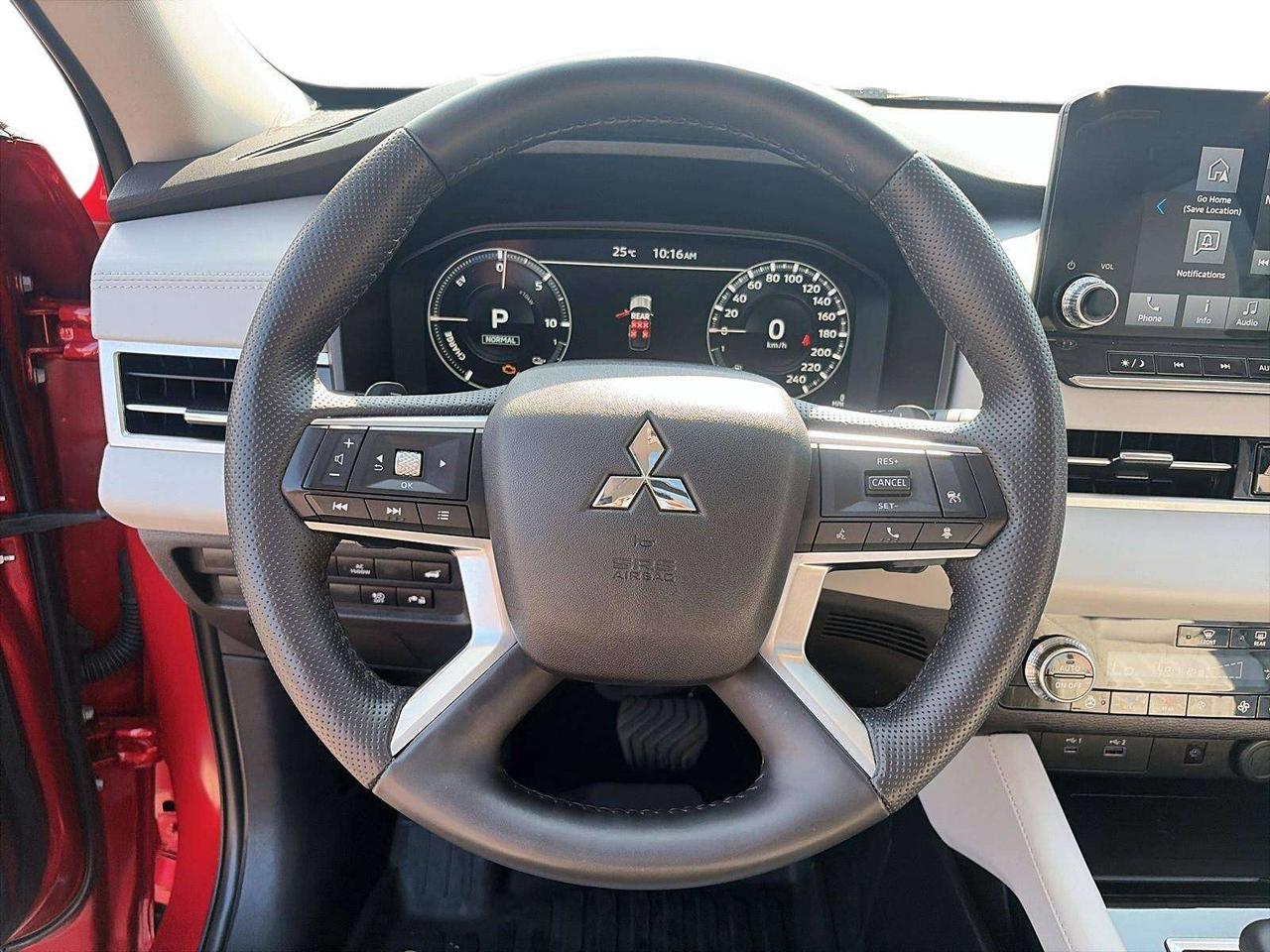 2025 Mitsubishi Outlander SUNROOF|APPLE CARPLAY|HEATED 2nd Row Photo