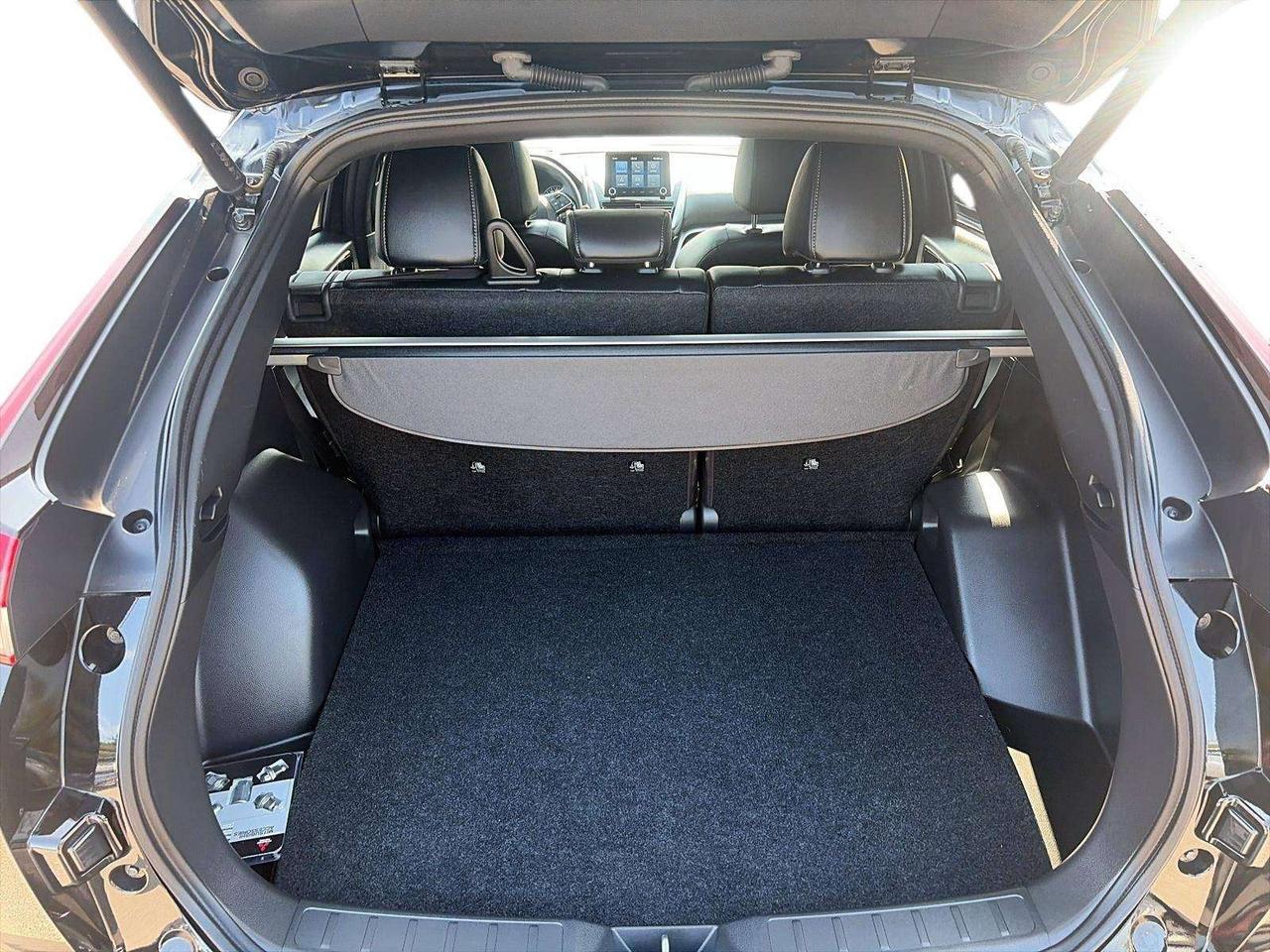 2025 Mitsubishi Eclipse Cross PANO ROFF|APPLE CARPLAY|HEATED SEATS Photo