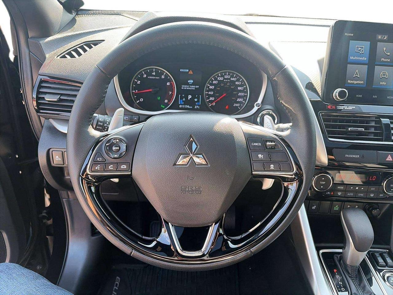 2025 Mitsubishi Eclipse Cross PANO ROFF|APPLE CARPLAY|HEATED SEATS Photo