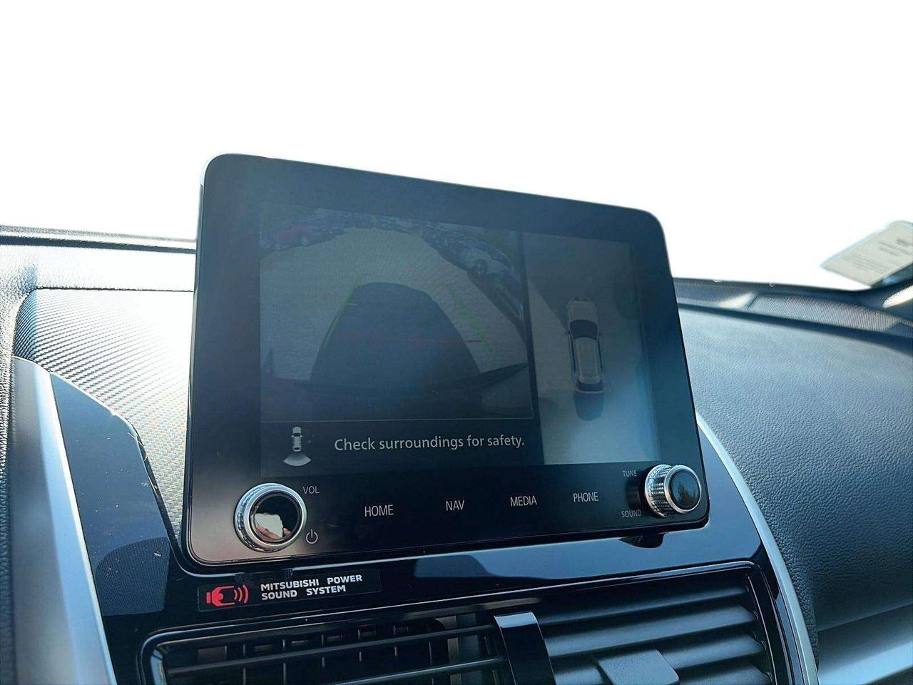 2025 Mitsubishi Eclipse Cross PANO ROFF|APPLE CARPLAY|HEATED SEATS Photo