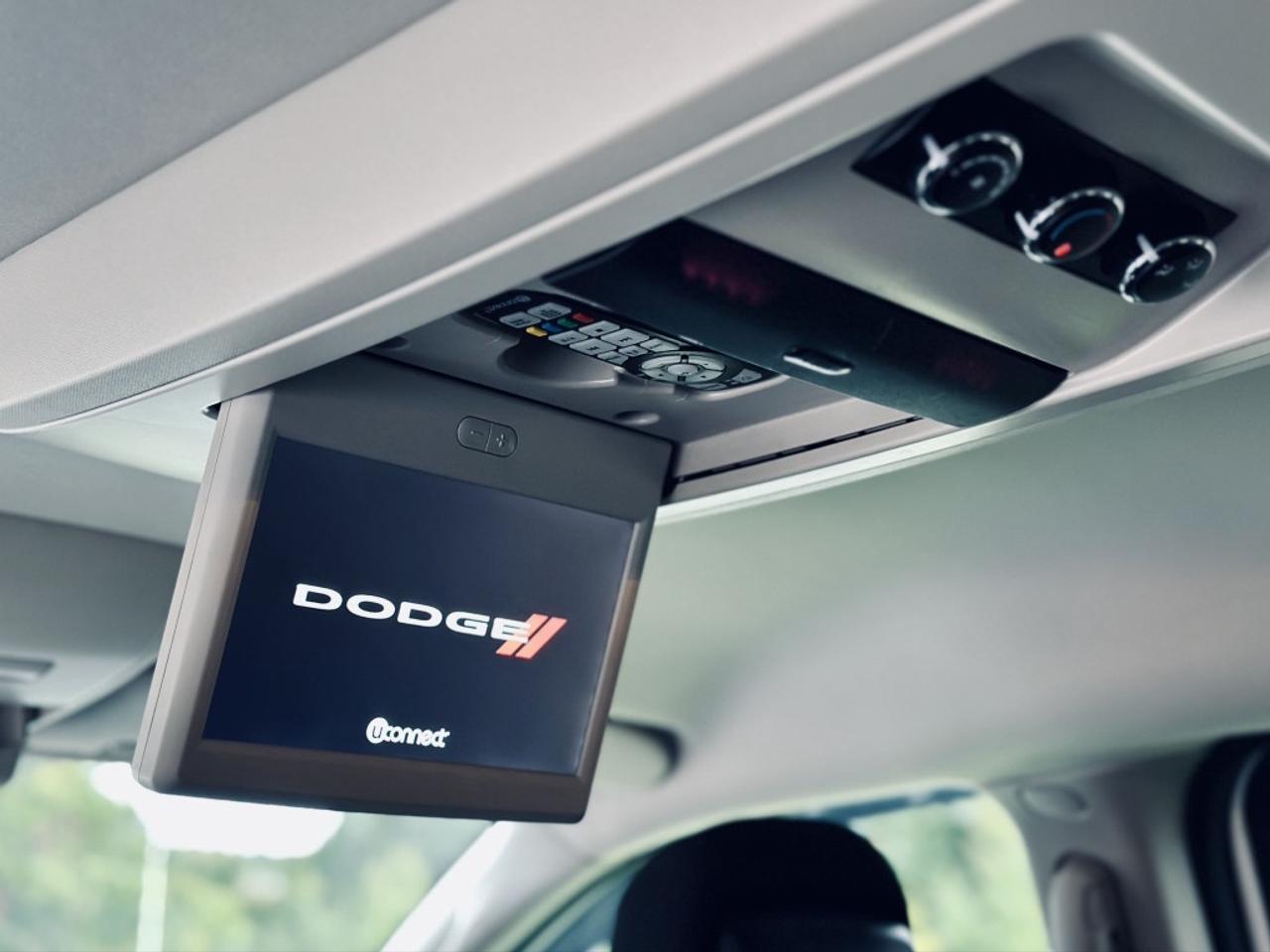 2017 Dodge Grand Caravan SXT PREMIUM PLUS FWD Photo