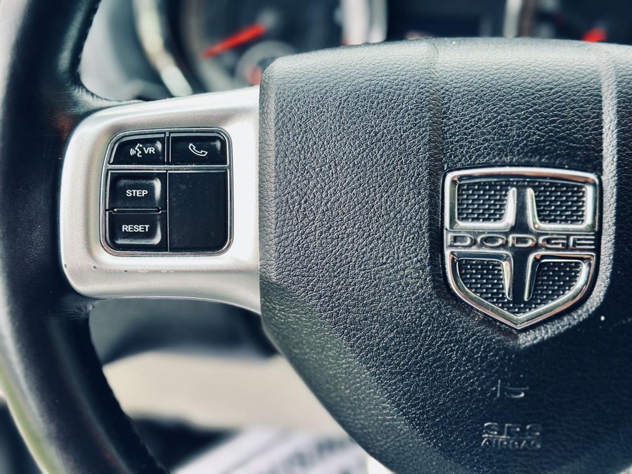 2017 Dodge Grand Caravan SXT PREMIUM PLUS FWD Photo