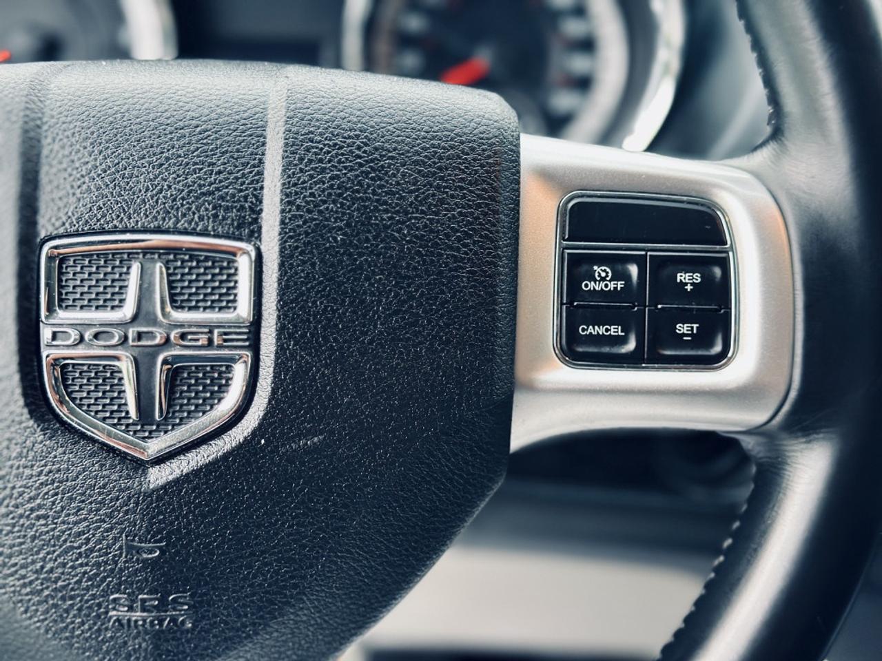 2017 Dodge Grand Caravan SXT PREMIUM PLUS FWD Photo