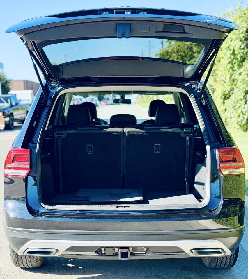 2018 Volkswagen Atlas SE 4Motion Photo