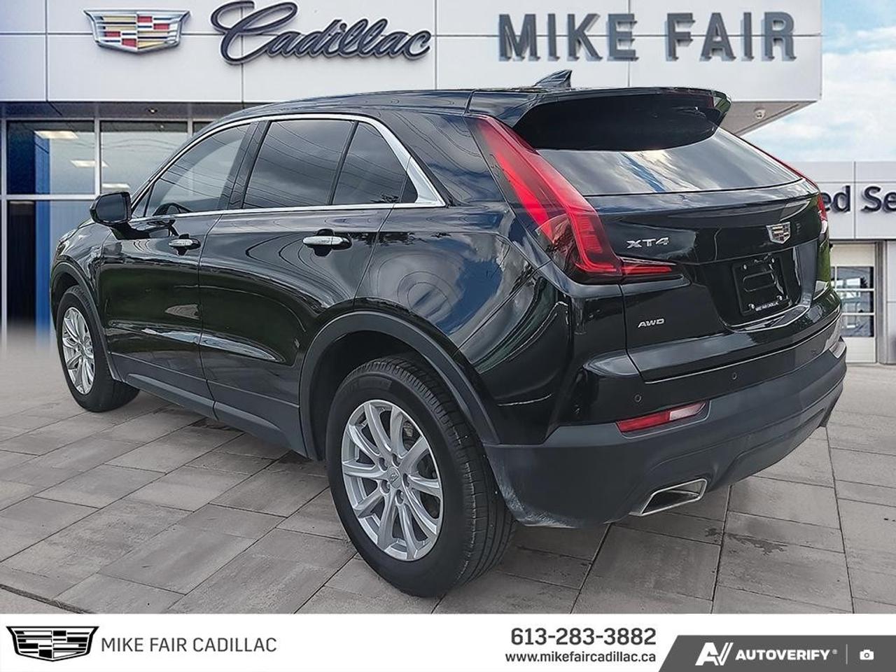 2023 Cadillac XT4 AWD 4dr Luxury Photo5