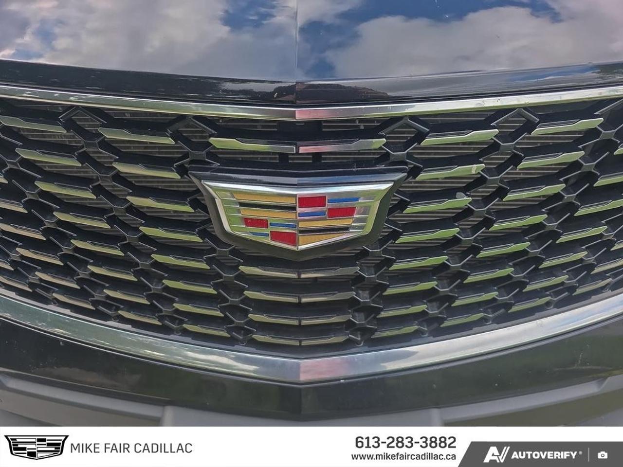 2023 Cadillac XT4 AWD 4dr Luxury Photo