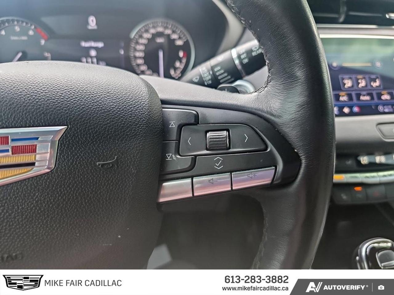 2023 Cadillac XT4 AWD 4dr Luxury Photo