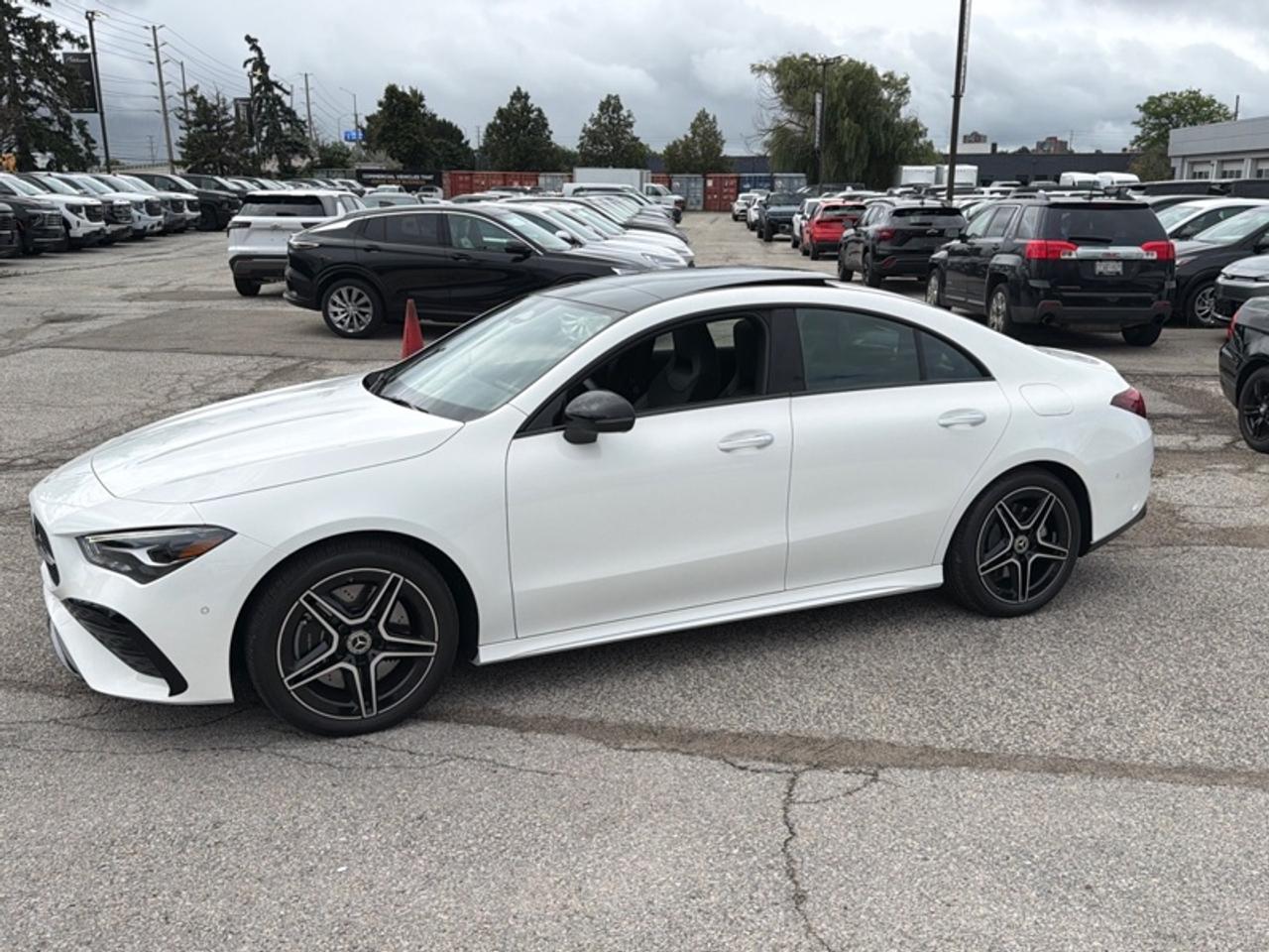 2025 Mercedes-Benz CLA-Class 250 4MATIC Coupe  PANO ROOF|AMG SPORT PKG| Photo