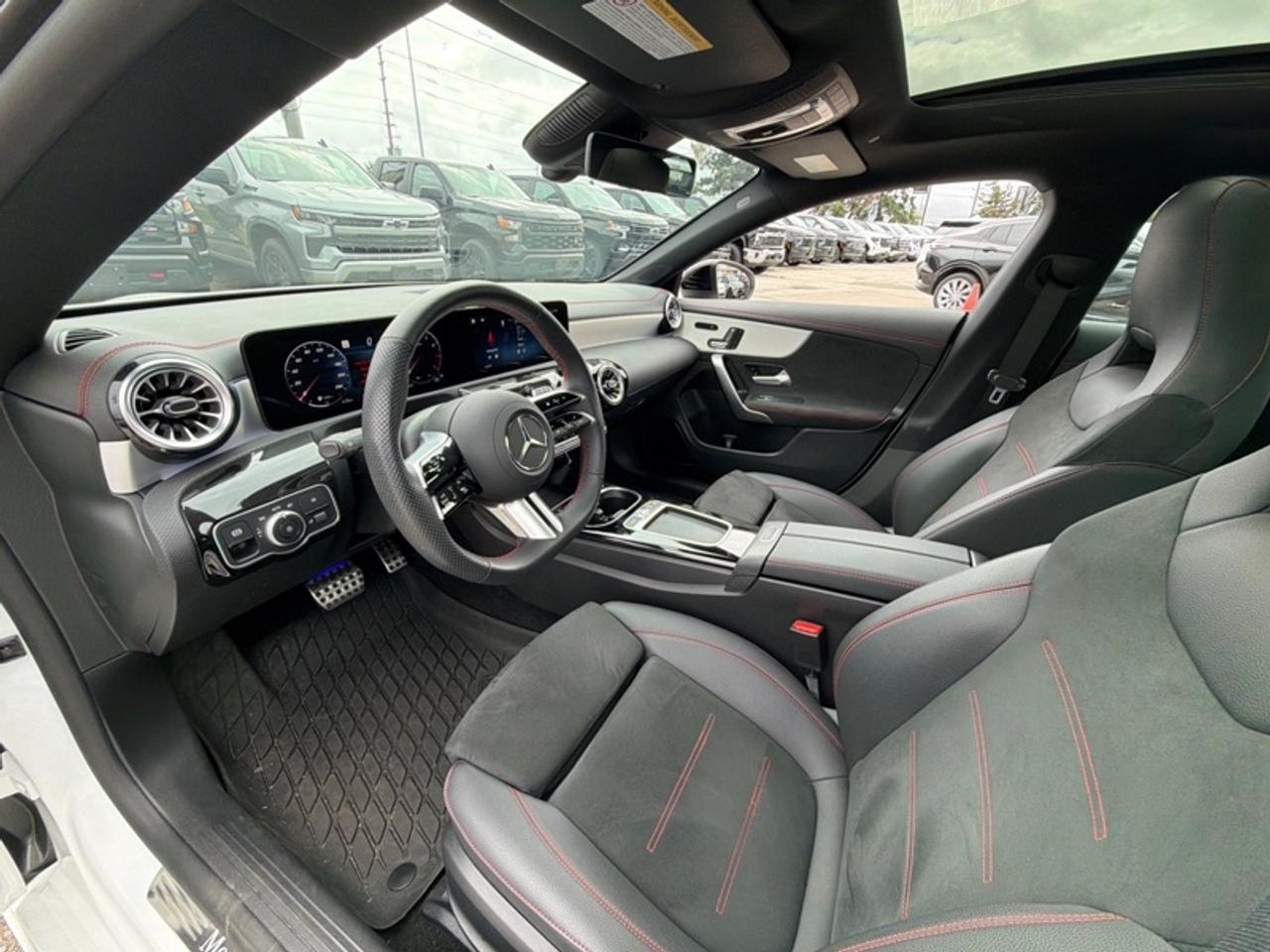 2025 Mercedes-Benz CLA-Class 250 4MATIC Coupe  PANO ROOF|AMG SPORT PKG| Photo