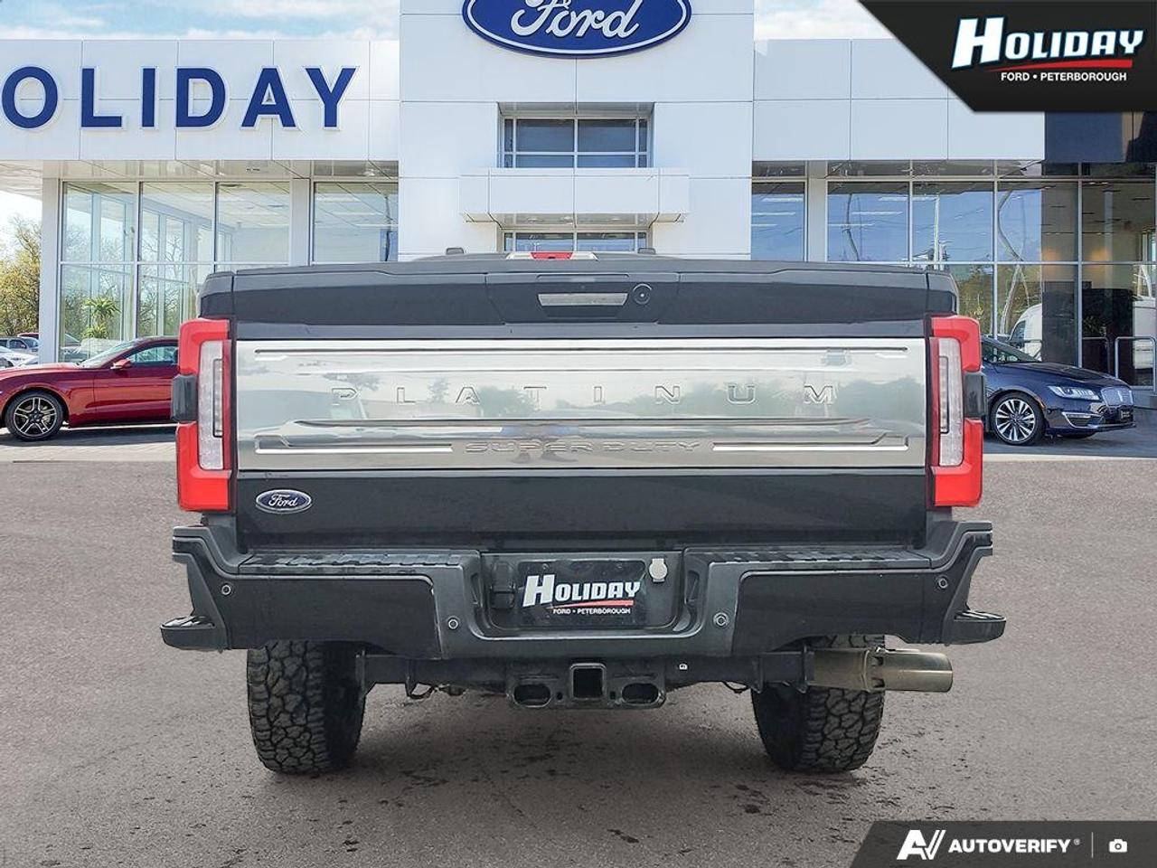 2023 Ford F-250 Super Duty SRW Platinum Photo