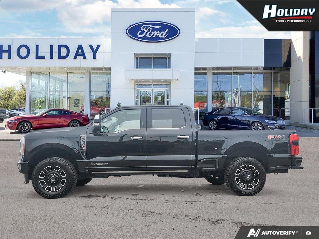 2023 Ford F-250 Super Duty SRW Platinum Photo