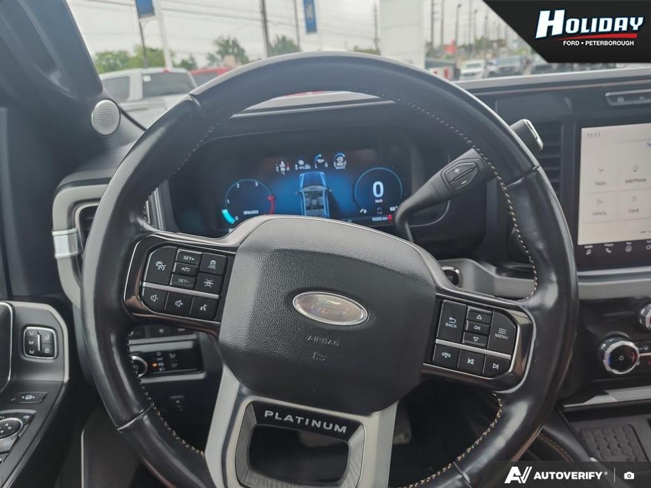 2023 Ford F-250 Super Duty SRW Platinum Photo