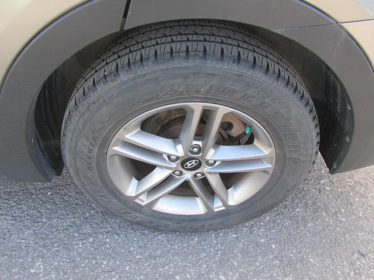 2018 Hyundai Santa Fe Sport 2.4L Premium AWD Photo