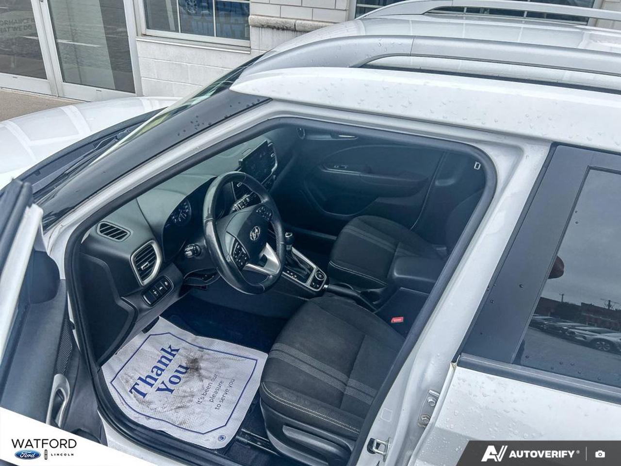 2020 Hyundai Venue Essential IVT Photo