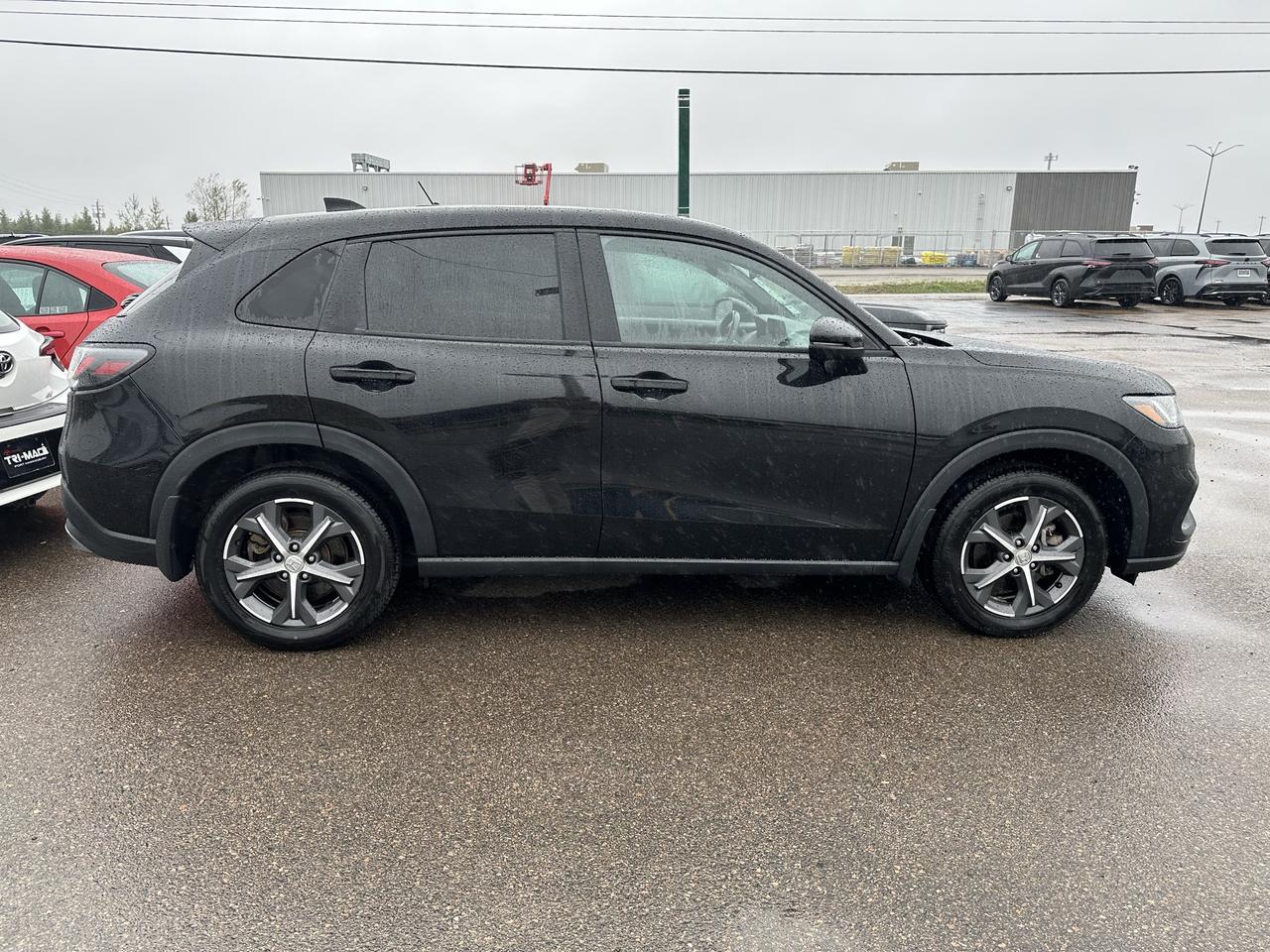 2023 Honda HR-V Sport AWD CVT Photo3