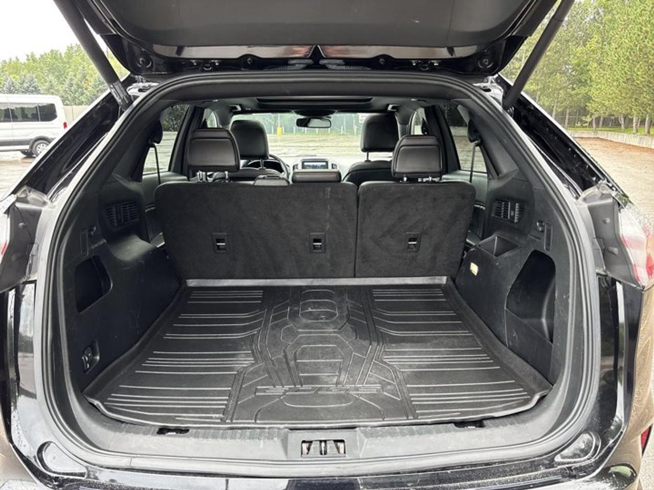 2022 Ford Edge ST Line AWD | No Accidents | Pano. Sunroof | Heated Steering Photo