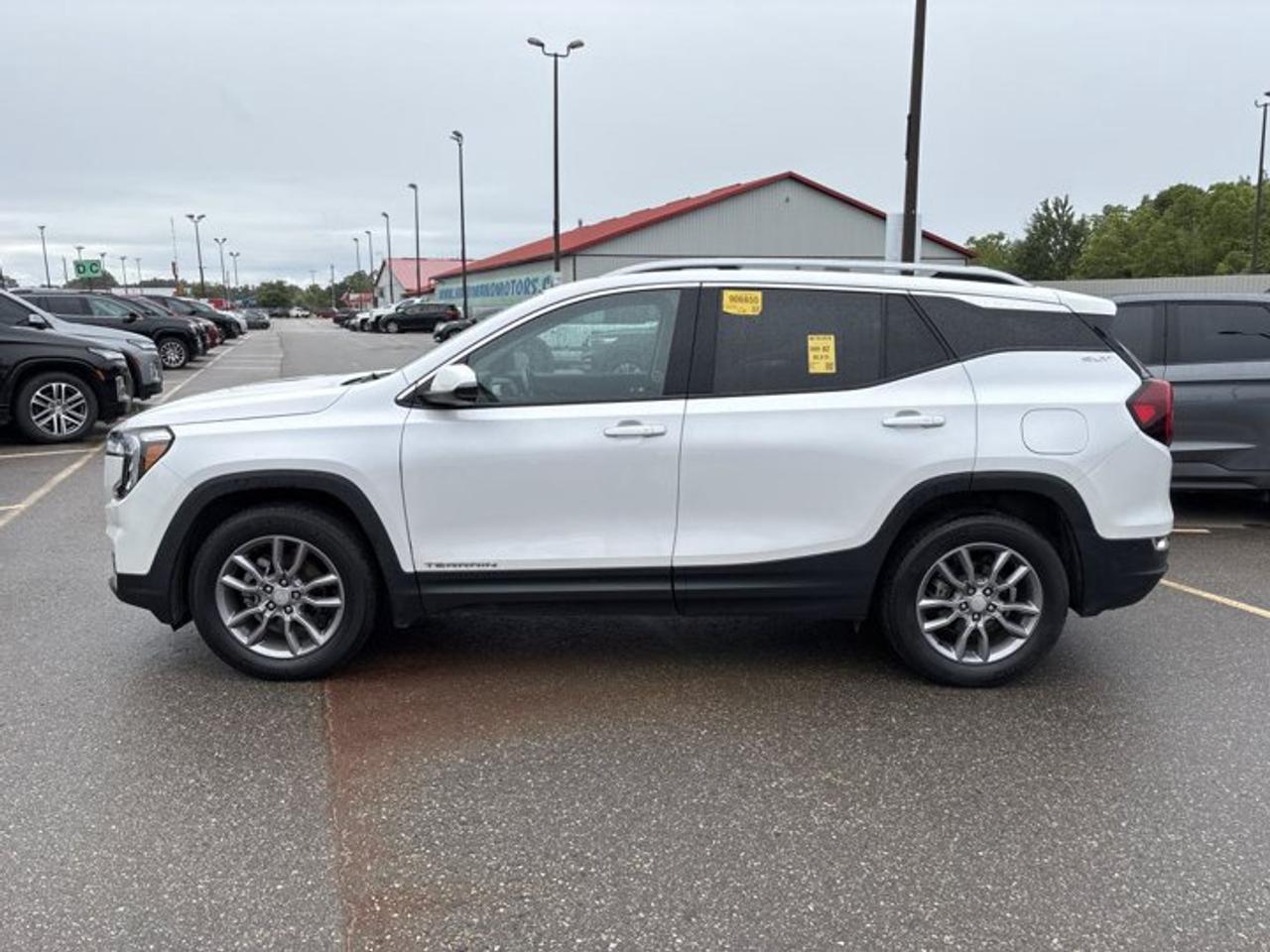 // ACCIDENT FREE!! //<br />// SINGLE OWNER! //<br /><br />This 2022 GMC Terrain SLT AWD is a clean, well-kept SUV with one owner, no accident history, and a smart mix of comfort, safety, and daily ease. Finished in White with a Black interior, it offers 4 doors, automatic transmission, and a fuel-friendly 1.5-litre gas engine.<br /><br />With 50,513 km on the odometer, this used 2022 GMC Terrain SLT AWD is ready for commuting, family travel, and weekend errands around Cayuga and beyond. Its all-wheel drive confidence, leather seats, panoramic sunroof, and navigation help make every drive more enjoyable in every season.<br /><br />FEATURES OF THE Terrain SLT AWD | One Owner | No Accidents | Leather Seats<br />   White exterior with upscale Black cabin<br />   1.5-litre gas engine with AWD<br />   Panoramic sunroof brings in natural light<br />   Leather seating adds premium everyday comfort<br /><br />ADVANCED SAFETY FEATURES<br />   Backup camera helps with reversing visibility<br />   Lane departure warning adds extra awareness<br />   Stability control supports confident road handling<br />   Multiple airbags provide added occupant protection<br /><br />PERFORMANCE AND EFFICIENCY<br />   1.5-litre gas engine balances power efficiently<br />   Automatic transmission delivers smooth daily driving<br />   All-wheel drive adds year-round road confidence<br />   Adaptive cruise control supports relaxed highway travel<br /><br />COMFORT AND CONVENIENCE<br />   Heated front seats help on cold mornings<br />   Dual-zone climate control improves cabin comfort<br />   Heated steering wheel adds winter convenience<br />   Power liftgate makes loading easier daily<br /><br />TECHNONOLGY AND CONNECTIVITY<br />   Navigation system helps guide every trip<br />   Apple CarPlay connects your favourite apps<br />   Android Auto adds simple smartphone access<br />   Bluetooth integration supports hands-free communication<br /><br />CARGO SPACE<br />   Rear trunk access simplifies cargo loading<br />   Power liftgate adds easy everyday use<br />   Four-door layout helps passenger entry ease<br />   Spare tire adds practical travel confidence<br /><br />AWARDS & RECOGNITIONS<br />   Top Safety Pick, Insurance Institute for Highway Safety, 2022<br /><br />WHAT OTHER OWNERS LIKE<br />   Comfortable ride quality for daily driving<br />   User-friendly infotainment and phone connectivity<br />   Confident all-wheel drive in poor weather<br />   Flexible cargo area for active lifestyles<br /><br />Inside, this 2022 GMC Terrain SLT AWD delivers a refined feel with thoughtful features that drivers appreciate every day. You get heated front seats, memory seats, a power drivers seat, power passenger seat, lumbar support for both front occupants, front air conditioning, automatic climate control, and tinted windows for added comfort.<br /><br />Convenience is a strong point in this 2022 GMC Terrain SLT AWD. Remote starter, push button start, cruise control, power windows, automatic door locks, heated mirrors, electric mirrors, memory mirrors, remote trunk release, rear window defroster, and automatic headlights all work together to make driving simpler from morning to night.<br /><br />Technology is also well covered in this 2022 GMC Terrain SLT AWD. The cabin includes steering wheel audio controls, satellite radio, WiFi hotspot capability, an auto-dimming rearview mirror, and a leather-wrapped steering wheel. Turn signal mirrors and tire pressure monitoring add useful support for everyday driving and longer highway trips.<br /><br />This GMC also brings practical safety equipment for peace of mind. Anti-Lock Braking System, side impact airbags, head side airbags, passenger airbag sensor, driver airbag, passenger airbag, fog lights, and the backup camera all contribute to a secure and confident driving experience.<br /><br />Well equipped, well maintained, and easy to enjoy, this SUV is a great fit for drivers who want comfort, capability, and modern features in one smart package. Visit Haldimand Motors Ltd. in Cayuga to see this GMC Terrain in person and experience its value for yourself.<br /><br />This 2022 GMC Terrain SLT AWD | One Owner | No Accidents | Leather Seatss VIN is: 3GKALVEV6NL237751.<br /><br />WHY CHOOSE US? <br /><br />Honest & Transparent Buying Experience: Weve been a trusted name in business since 1984.<br /><br />STRAIGHTFORWARD PRICING:<br />Our Advertised Price Includes:<br />>>Safety Certification (No separate fee!)<br />>>30-Day 100% Mechanical Warranty<br />>>FREE Carfax History Report.<br />>>No upcharge for paying cash.<br />(Prices Exclude HST and Licensing Fees only.)<br /><br />>>Browse 300+ vehicles all in ONE LOCATION<br /><br />EASY FINANCING: Great rates & open loans<br /><br />WE BUY CARS: Get Top Dollar for your trade-in, or sell us your vehicle for CASH! Even if you dont buy from us!<br /><br />STOP BY TODAY<br />Treat yourself - stop by Haldimand Motors Ltd. located at 42 Talbot St E, Cayuga, ON N0A 1E0 to make this car yours today!<br /><br />https://www.haldimandmotors.com/used/stock-461163.html