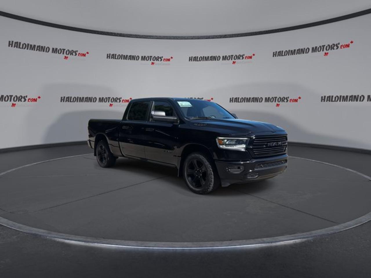 2022 RAM 1500 Sport Crew Cab 6'4 Box 4x4 | One Owner | No Accidents Photo1