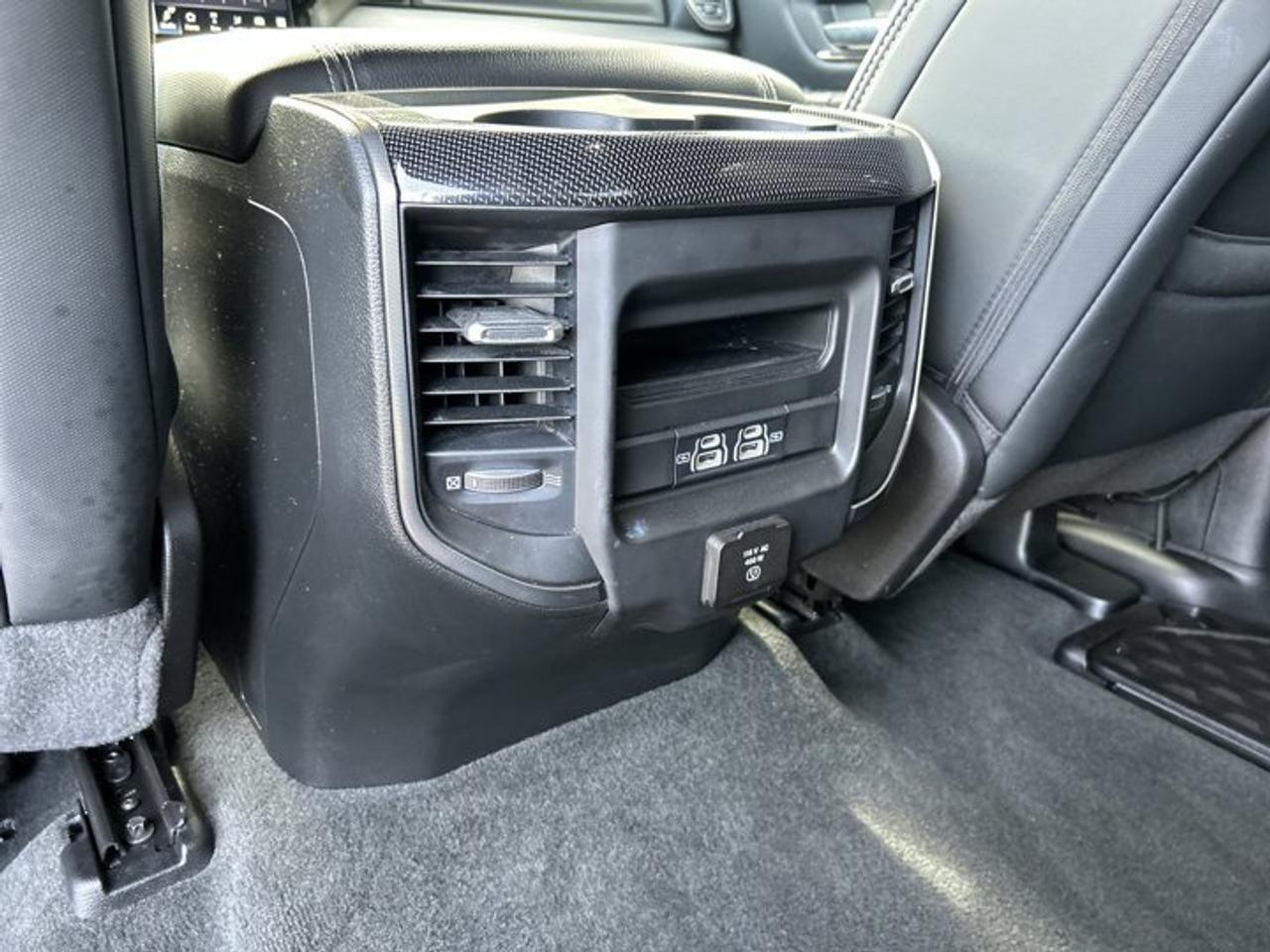 2022 RAM 1500 Sport Crew Cab 6'4 Box 4x4 | One Owner | No Accidents Photo