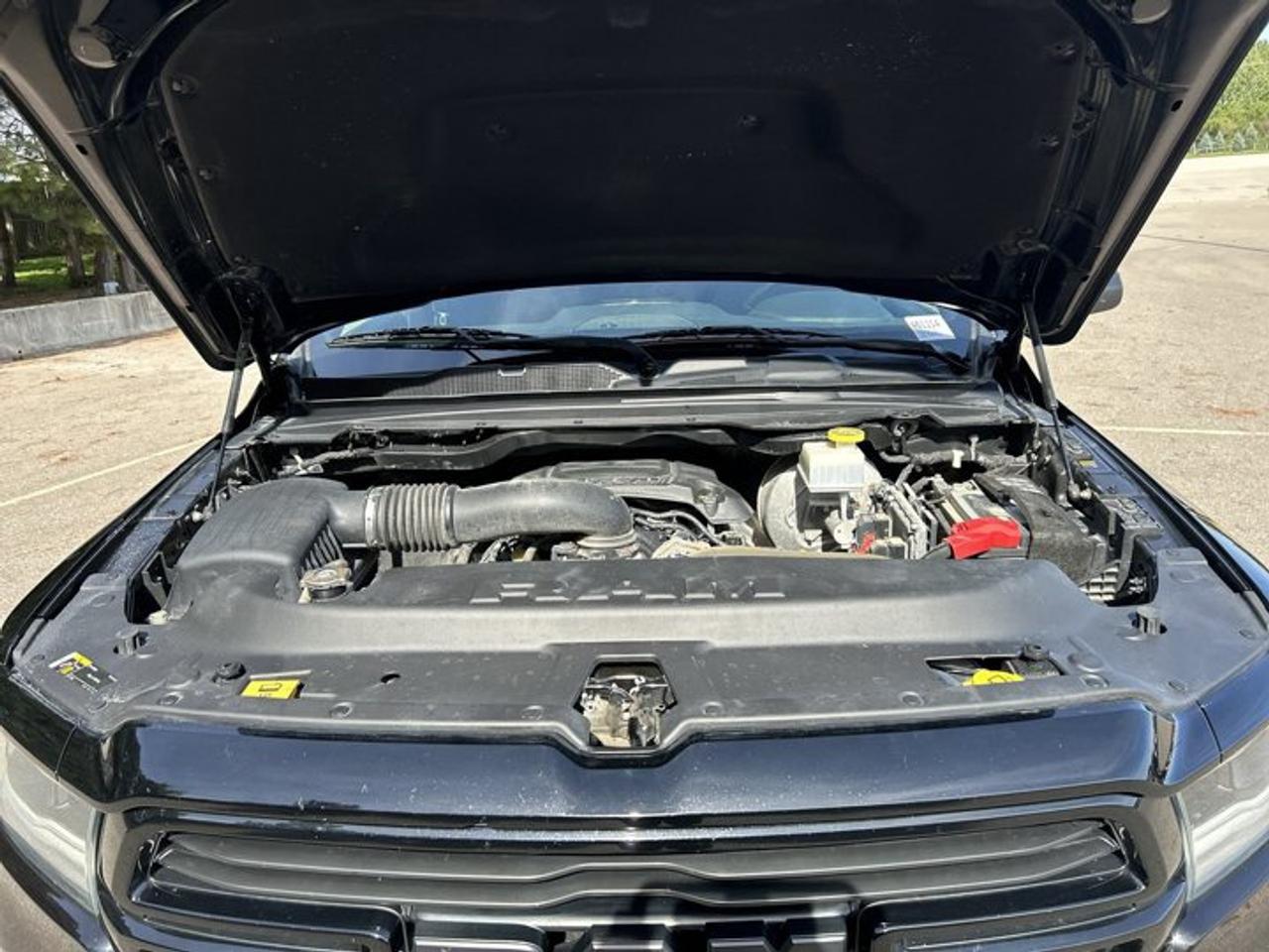 2022 RAM 1500 Sport Crew Cab 6'4 Box 4x4 | One Owner | No Accidents Photo