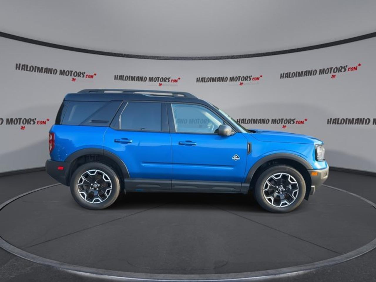 2025 Ford Bronco Sport Outer Banks 4x4 | No Accidents Photo