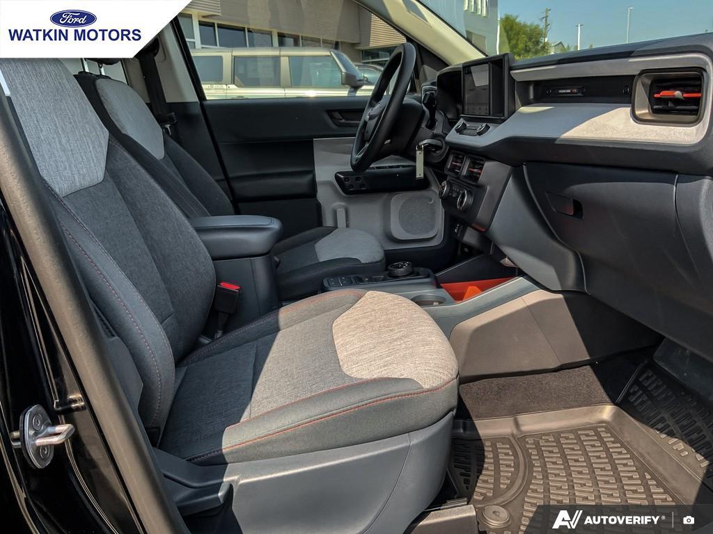 2022 Ford Maverick photo 25