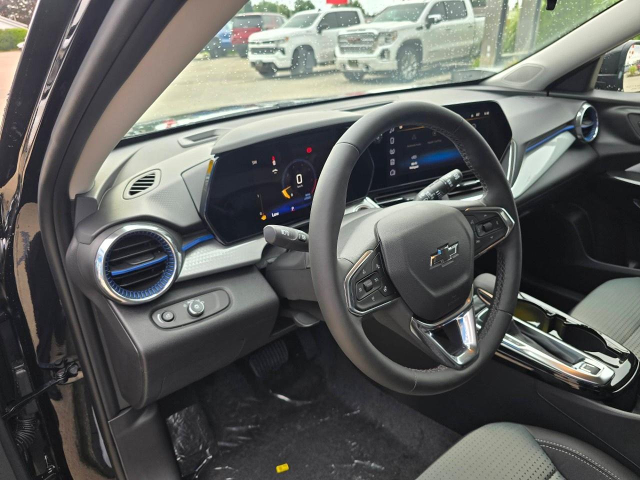 2026 Chevrolet Trax Fwd 4dr Lt Photo