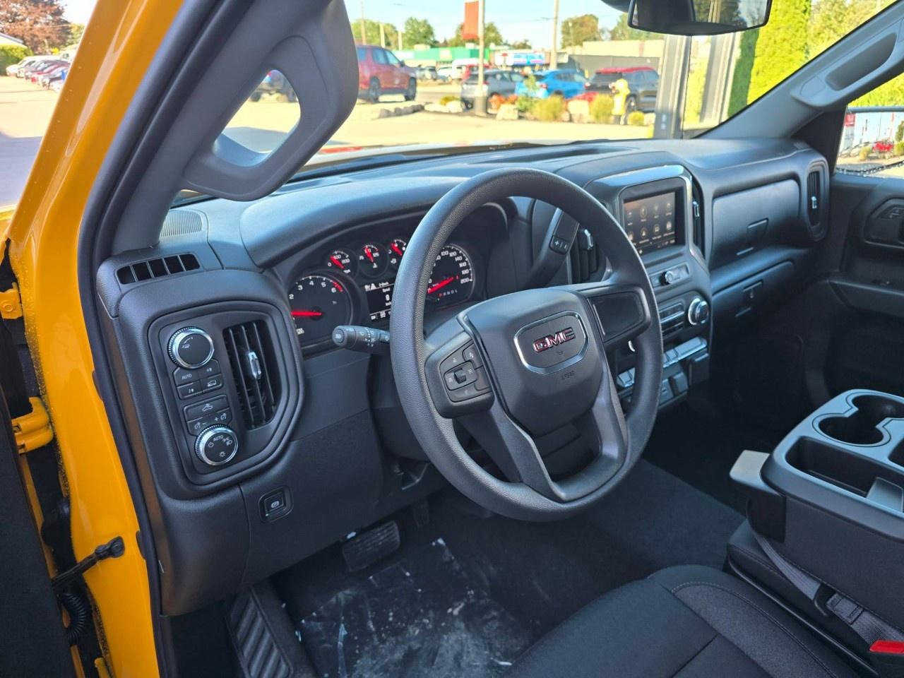 2026 GMC Sierra 1500 Crew Cab Short Box 4-Wheel Drive Pro Photo
