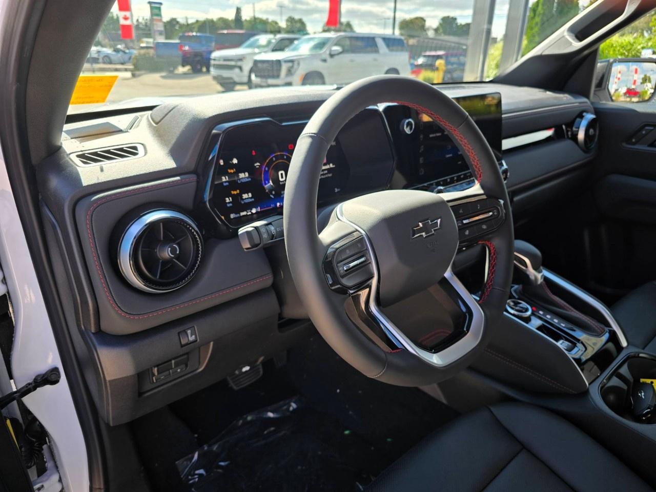 2026 Chevrolet Colorado Crew Cab Short Box 4-Wheel Drive Z71 Photo