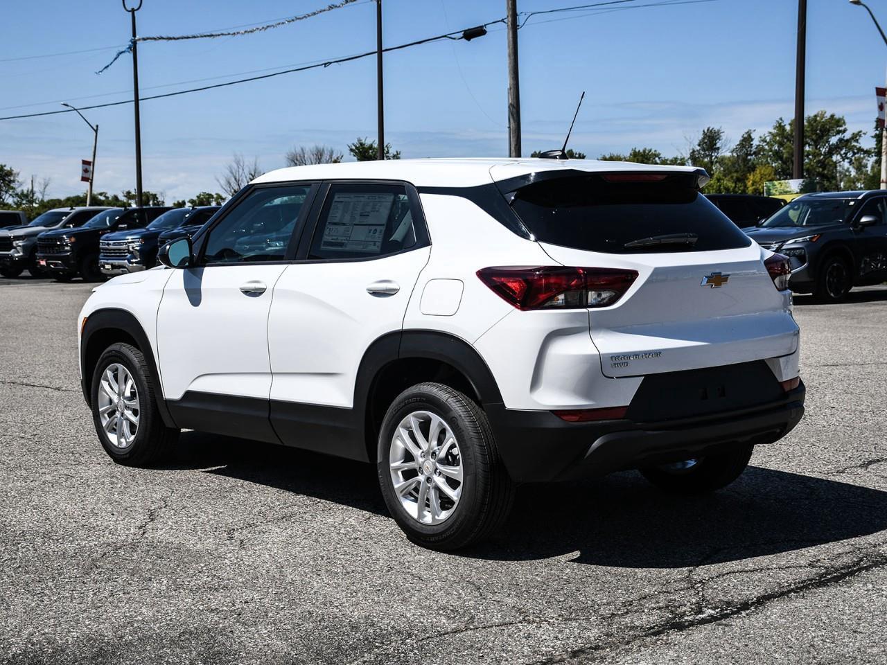 2026 Chevrolet TrailBlazer LS Photo3