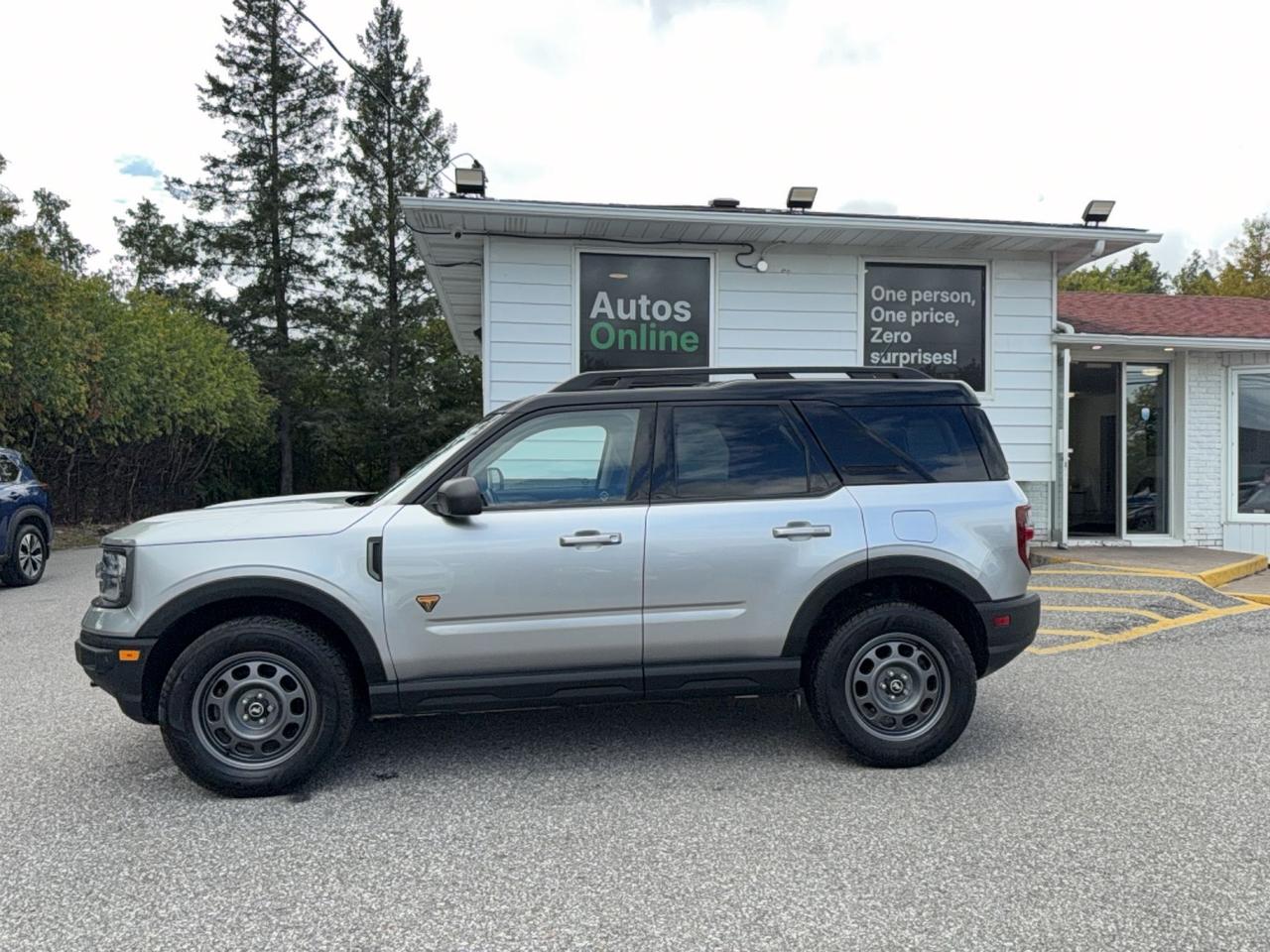 2021 Ford Bronco Sport BADLANDS-4X4-SUNROOF-2 TONE HEATED LEATHER-B/O SOUND-HITCH PKG-DRIVE ASSIST-WIRELESS CHARGE Photo1