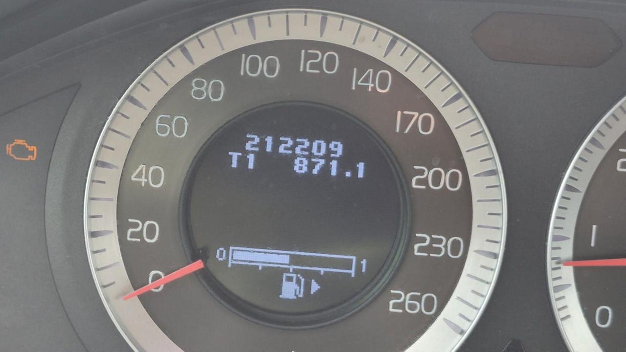 1787667646581