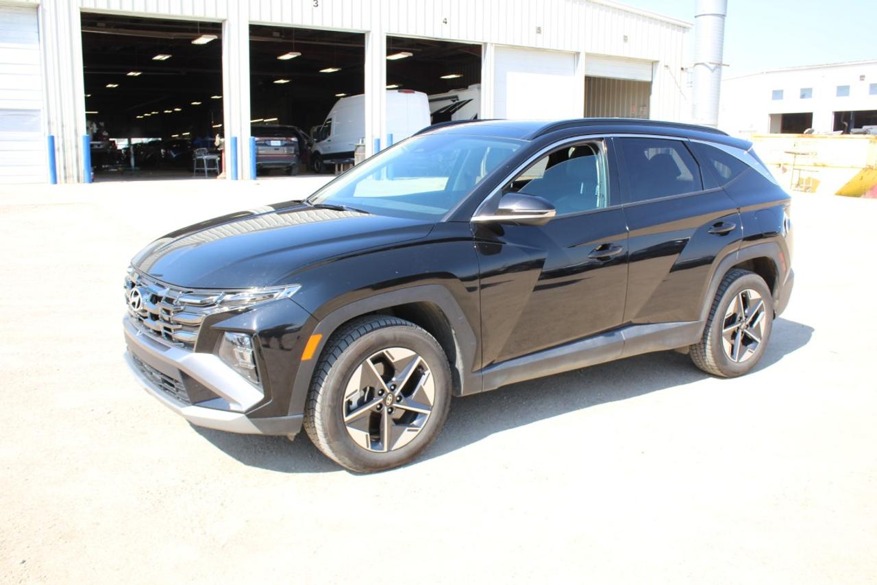2025 Hyundai Tucson Preferred AWD w/Trend Pkg, Htd L, pano S/R, BUC - Photo #1