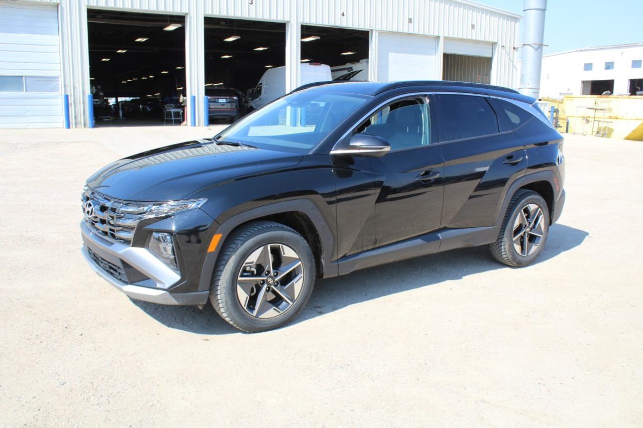 2025 Hyundai Tucson Preferred AWD w/Trend Pkg, Htd L, pano S/R, BUC - Photo #1
