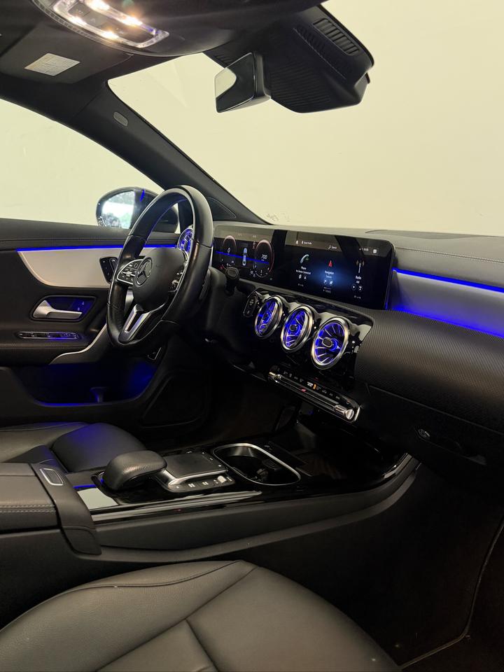 2023 Mercedes-Benz CLA-Class CLA 250 | LEATHER | PANOROOF | CARPLAY Photo