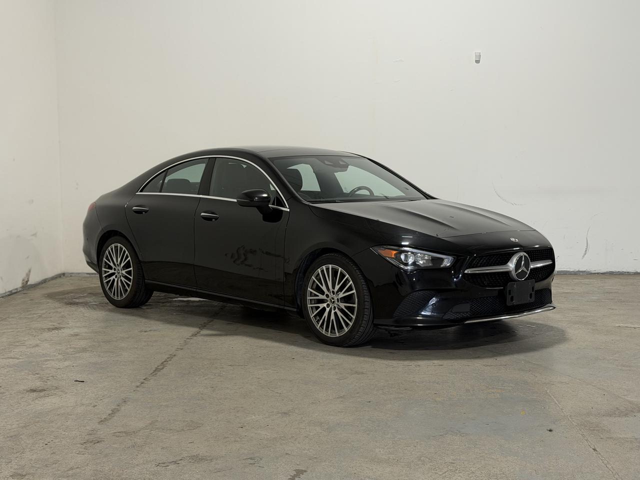 2023 Mercedes-Benz CLA-Class CLA 250 | LEATHER | PANOROOF | CARPLAY Photo2