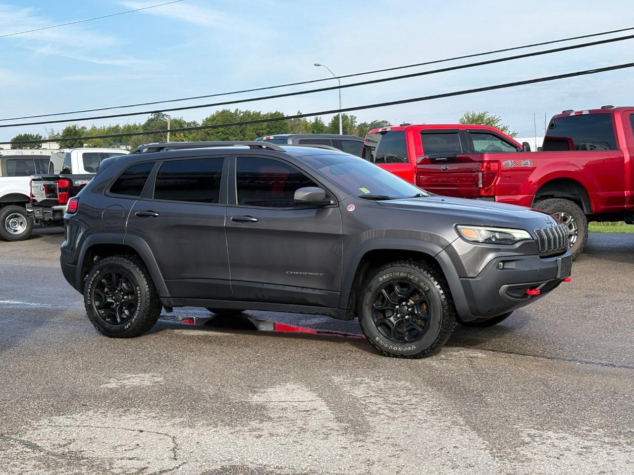 2019 Jeep Cherokee Trailhawk 4X4 Photo4