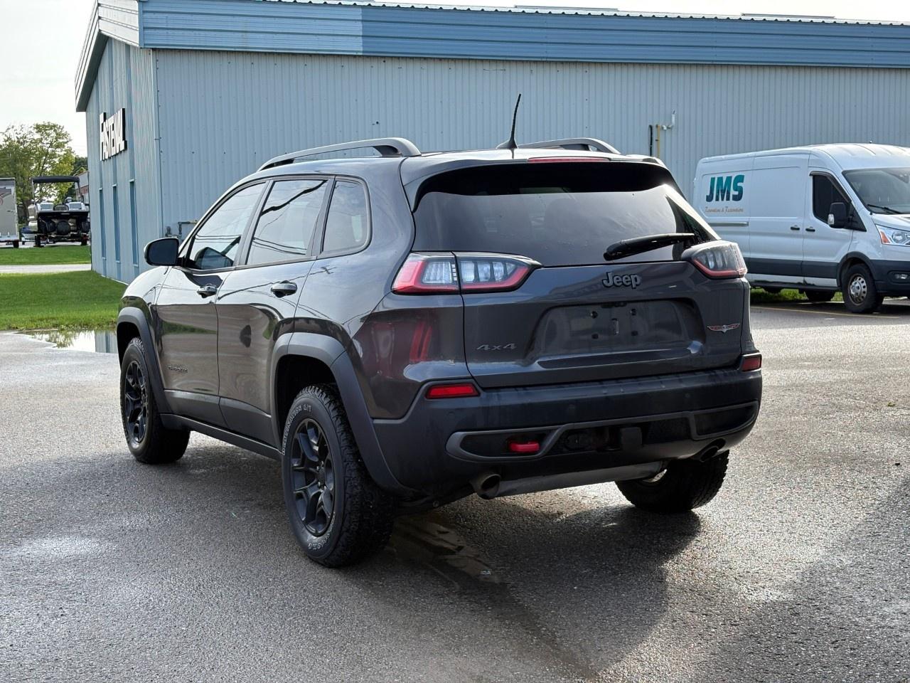 2019 Jeep Cherokee Trailhawk 4X4 Photo