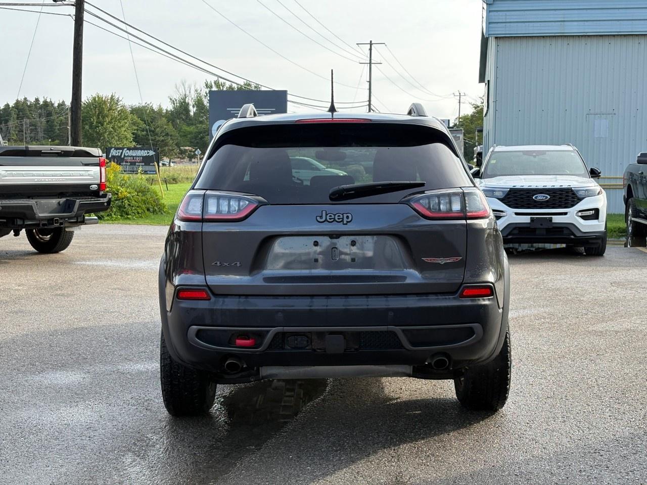 2019 Jeep Cherokee Trailhawk 4X4 Photo
