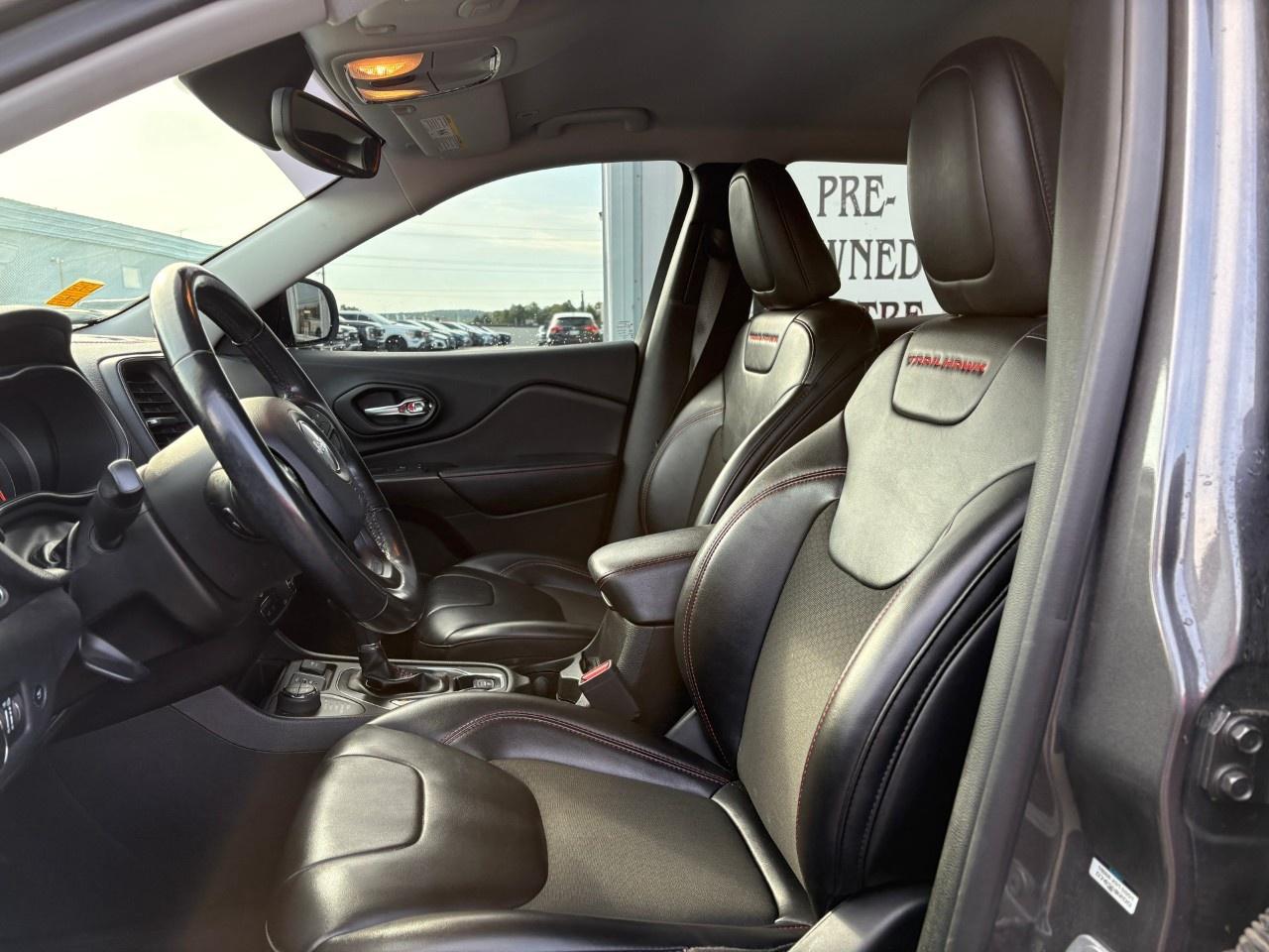 2019 Jeep Cherokee Trailhawk 4X4 Photo