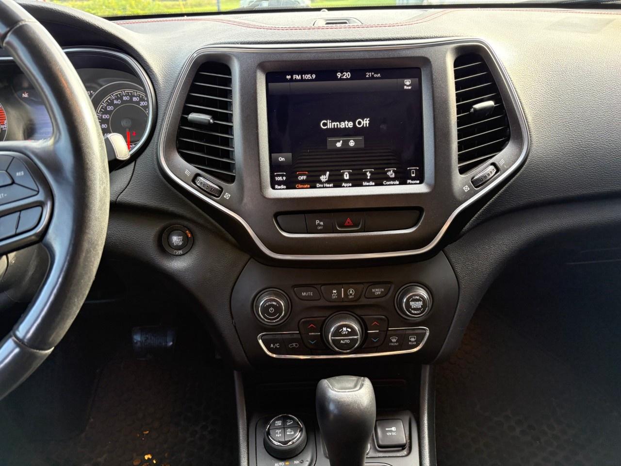 2019 Jeep Cherokee Trailhawk 4X4 Photo