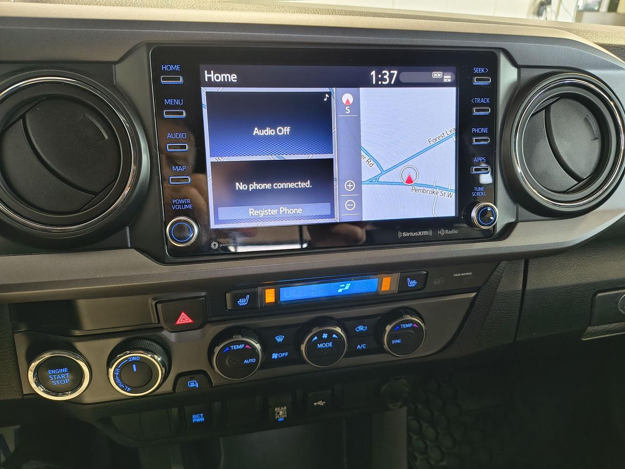 2023 Toyota Tacoma TRD Sport Photo0