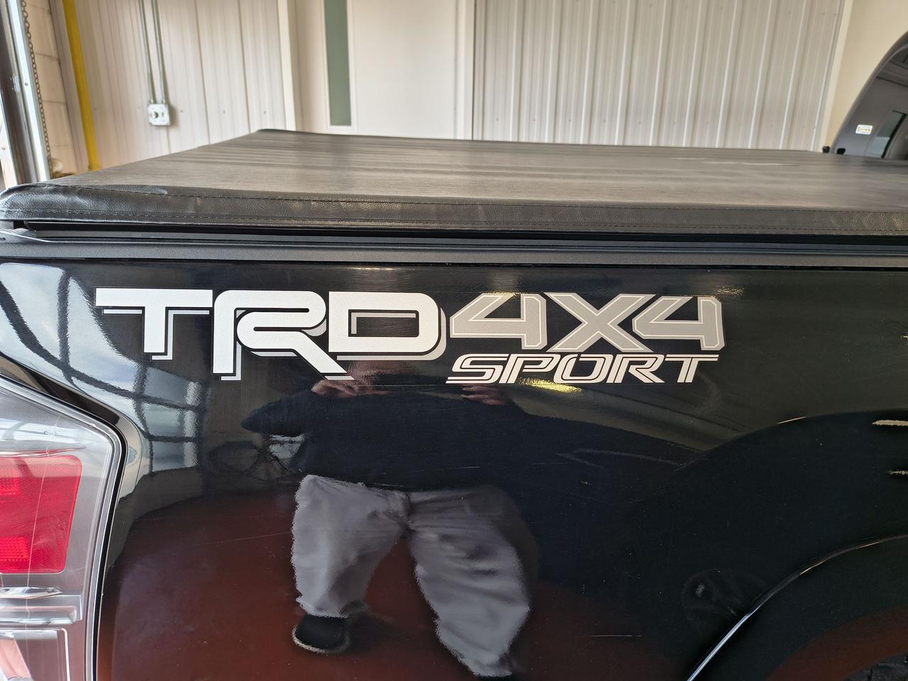 2023 Toyota Tacoma TRD Sport Photo0