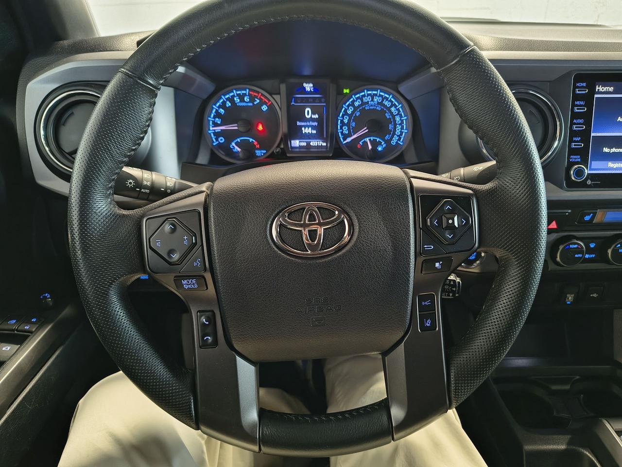2023 Toyota Tacoma TRD Sport Photo0