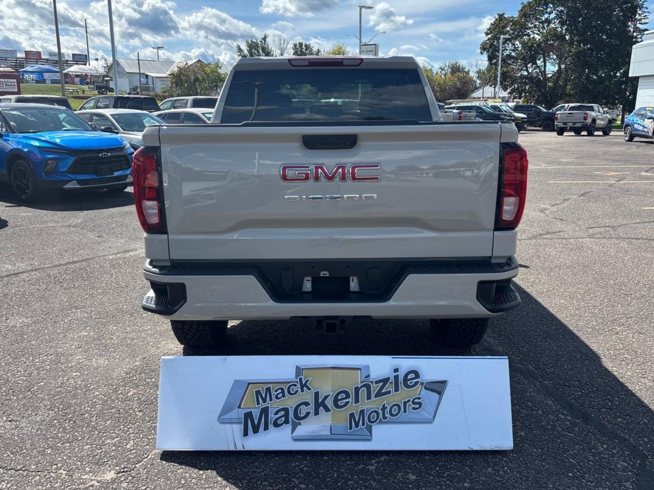 2026 GMC Sierra 1500 Pro New 6 Passenger Crew Cab V8 4X4 Truck with Factory Installed 2 Lift, 7 Diagonal Touch Screen Radio with Wireless Apple CarPlay/Android Auto Photo4
