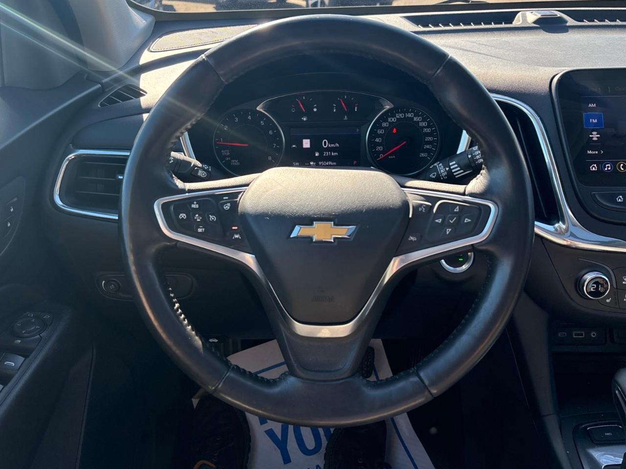 2022 Chevrolet Equinox LT Used 2022 5 Passenger AWD SUV with a Panoramic Sunroof, Adaptive Cruise Control, Power Liftgate, Heated Front Seats, Heated Steering Wheel and a 8 Diagonal Touchscreen Radio with Navigation, Apple Car Photo